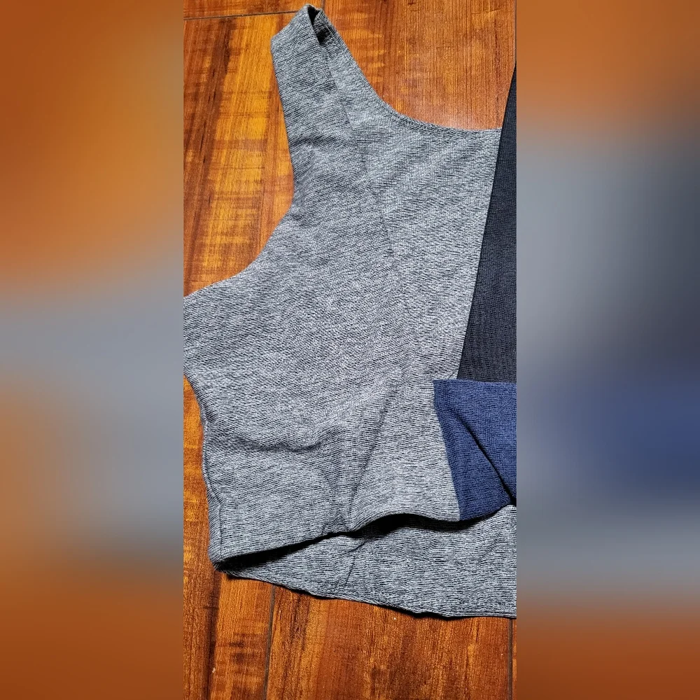 Outdoor Voices Venus Crop Top xs - Picture 8 of 8